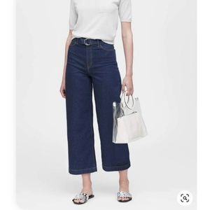 Banana Republic High-Rise Wide-Leg Cropped Jean